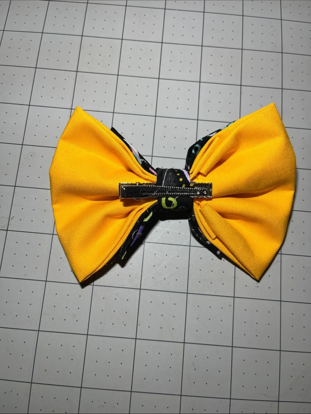 Kids Halloween Print Hair Bow - Yellow & Black
